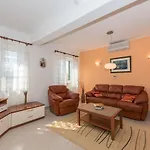 Villa Betina *