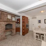 Villa Betina فيلة