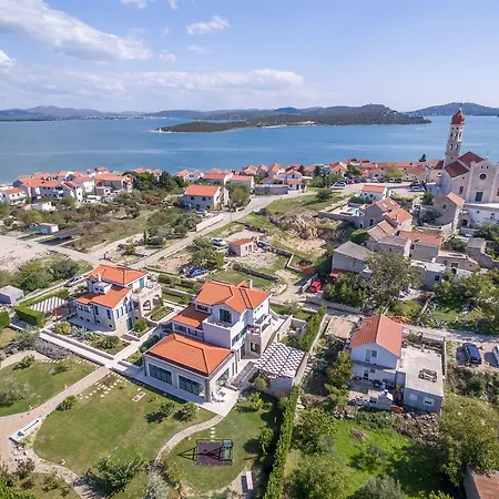 Villa Betina Wellness *