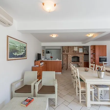 Villa Betina Wellness * Betina (Sibenik-Knin)